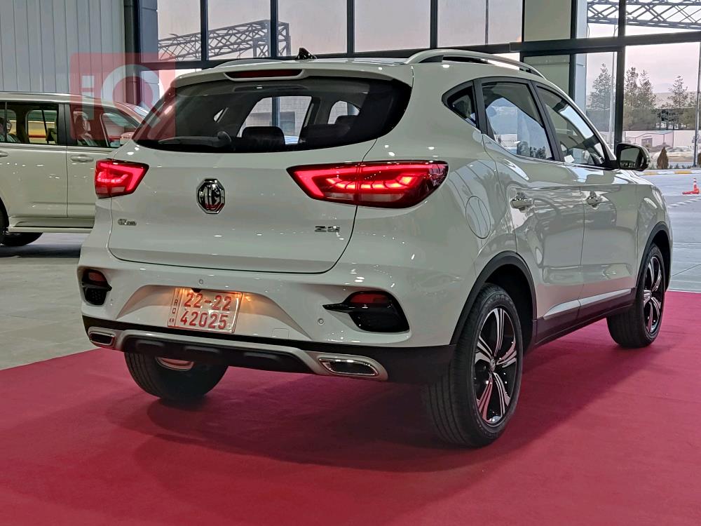 MG ZS